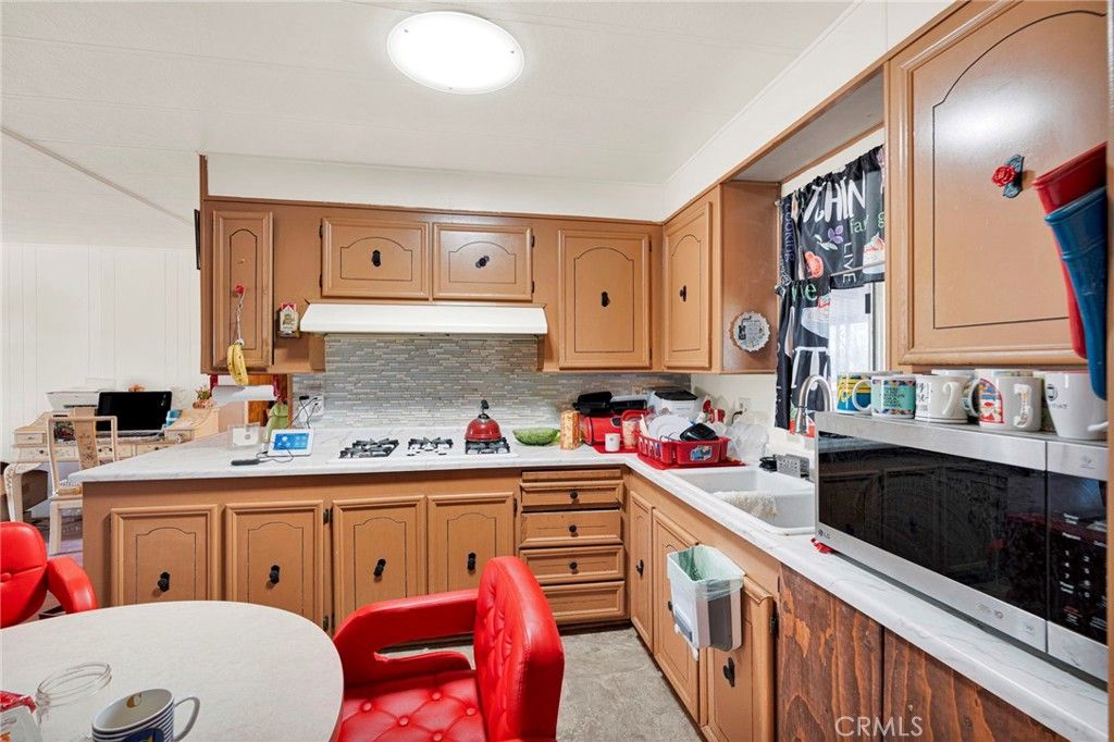 Image 34 of property listing at 14030 Rapture, Phelan, CA 92371