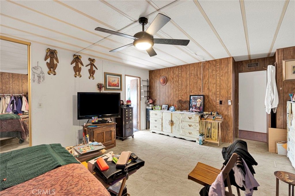 Image 8 of property listing at 14030 Rapture, Phelan, CA 92371