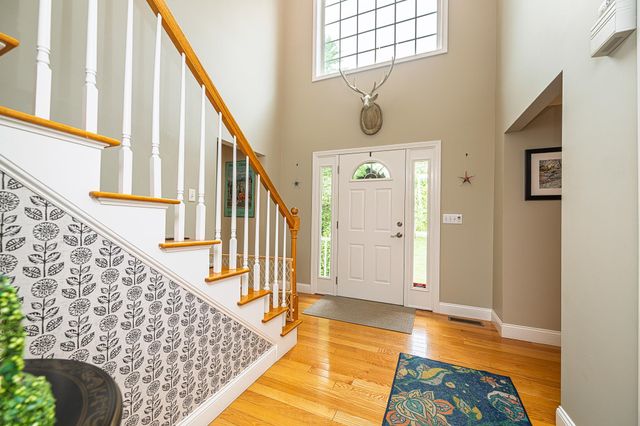 136 Annand Drive, Milford, NH 03055