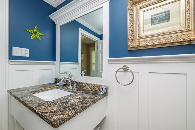 136 Annand Drive, Milford, NH 03055