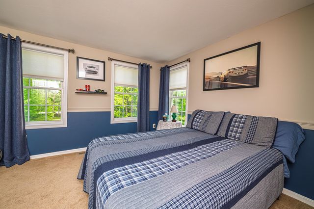 136 Annand Drive, Milford, NH 03055