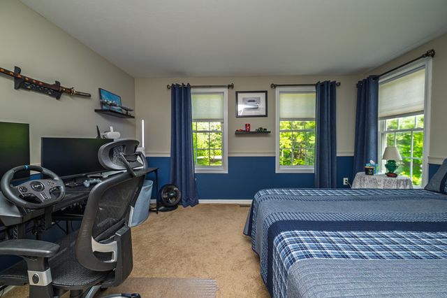136 Annand Drive, Milford, NH 03055