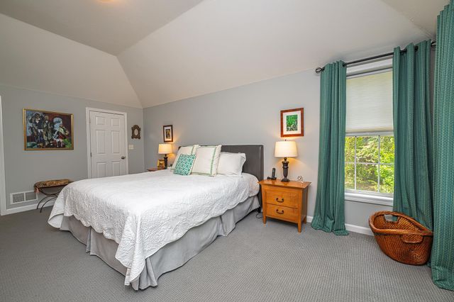136 Annand Drive, Milford, NH 03055