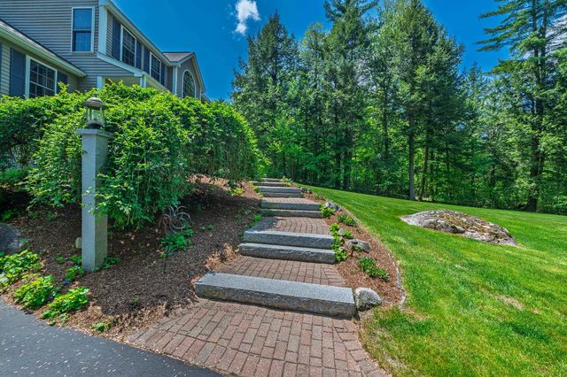 136 Annand Drive, Milford, NH 03055