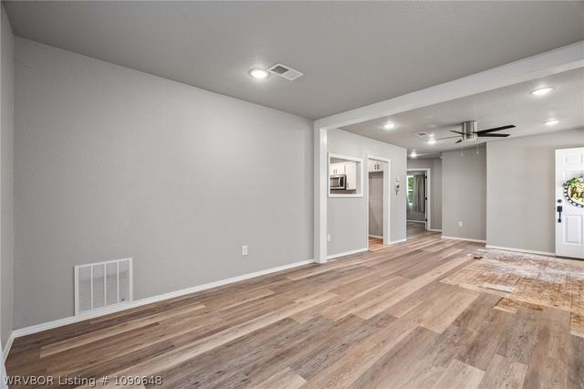 406 Hemlock Street, Van Buren, AR 72956