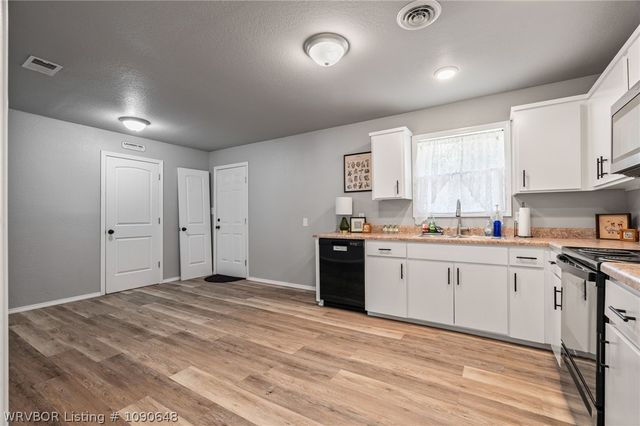 406 Hemlock Street, Van Buren, AR 72956