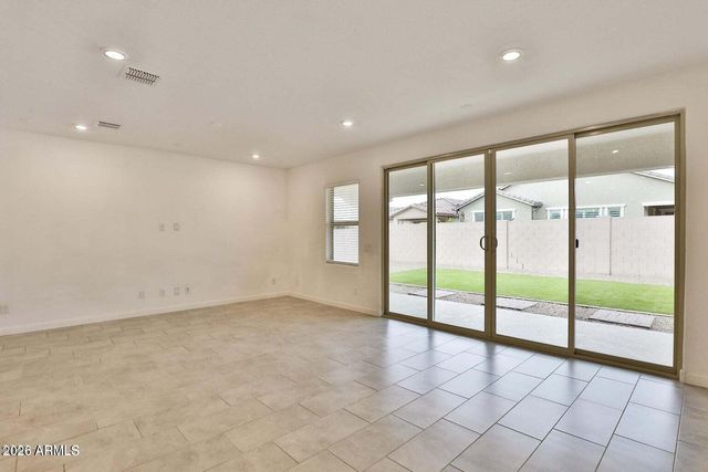 9930 E TIMPANI Lane, Mesa, AZ 85212
