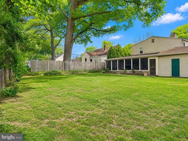 605 MAPLE AVE, Audubon, NJ 08106