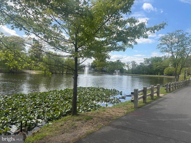 605 MAPLE AVE, Audubon, NJ 08106