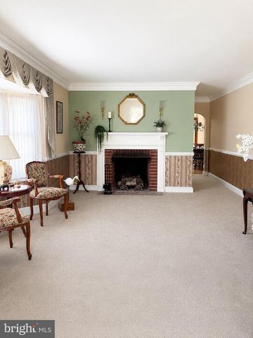 605 MAPLE AVE, Audubon, NJ 08106