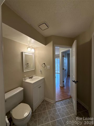 6500 Clavell Lane A, Charlotte, NC 28210