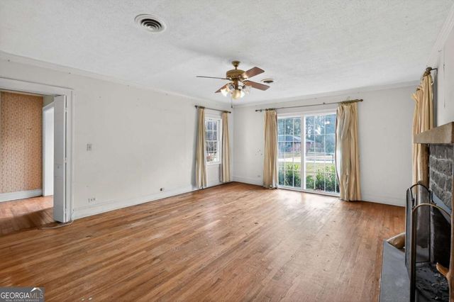 873 College Avenue NW, Conyers, GA 30012