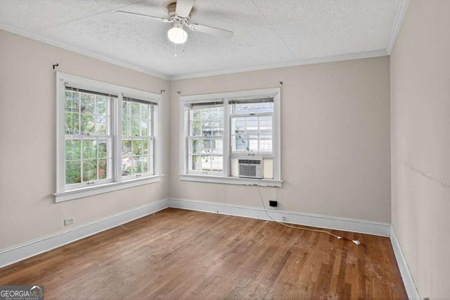 873 College Avenue NW, Conyers, GA 30012