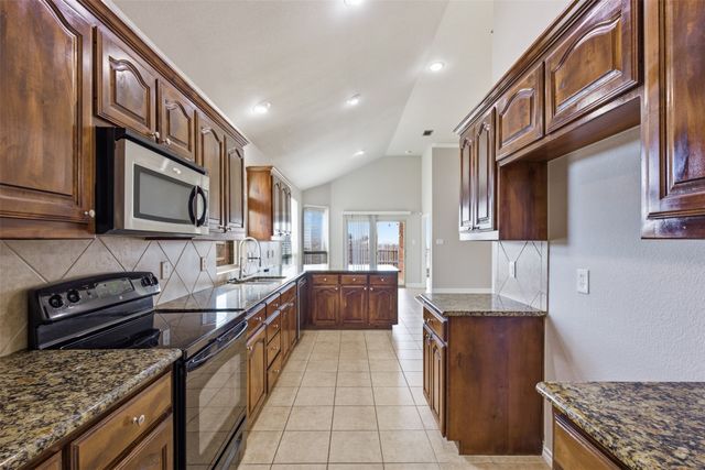 941 Jodie Drive, Weatherford, TX 76087