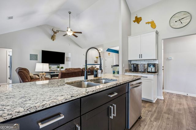 204 Bowline Lane, Kingsland, GA 31548