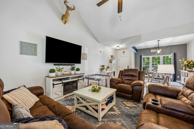 204 Bowline Lane, Kingsland, GA 31548