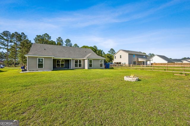 204 Bowline Lane, Kingsland, GA 31548