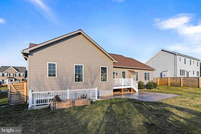19115 RED MAPLE DR, Hagerstown, MD 21742