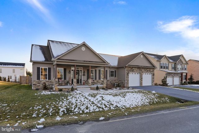19115 RED MAPLE DR, Hagerstown, MD 21742