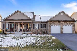19115 RED MAPLE DR, Hagerstown, MD 21742