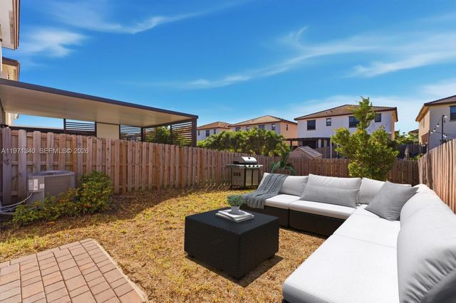 25266 SW 107th Ave 4678, Miami, FL 33032