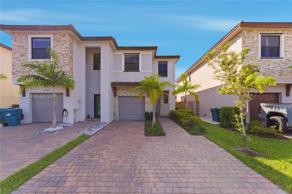 25266 SW 107th Ave 4678, Miami, FL 33032