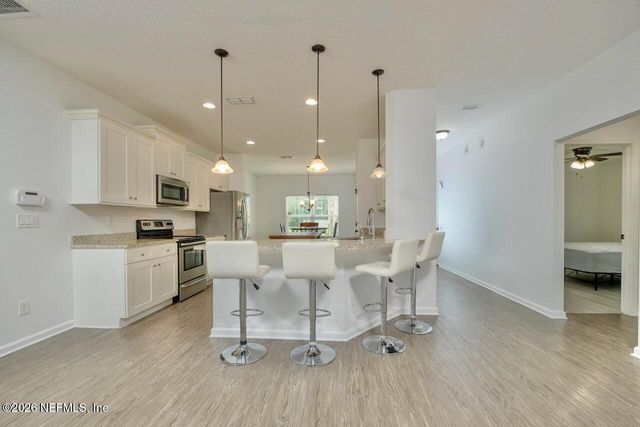 371 GILLESPIE GARDENS Drive, Jacksonville, FL 32218