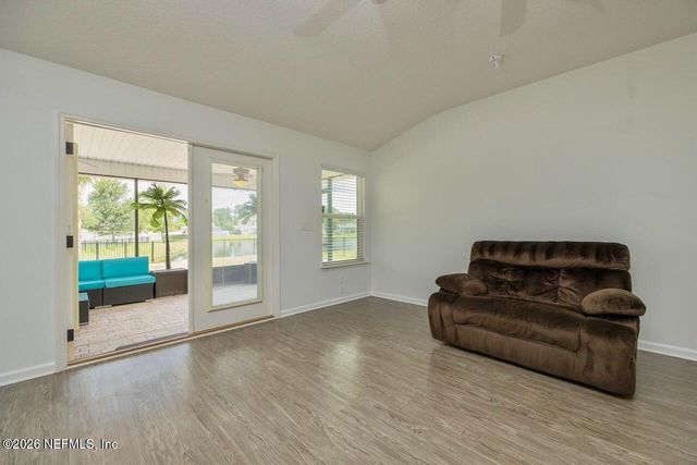 371 GILLESPIE GARDENS Drive, Jacksonville, FL 32218