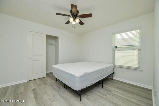 371 GILLESPIE GARDENS Drive, Jacksonville, FL 32218