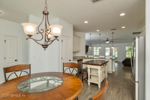 371 GILLESPIE GARDENS Drive, Jacksonville, FL 32218