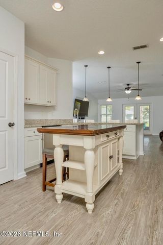 371 GILLESPIE GARDENS Drive, Jacksonville, FL 32218