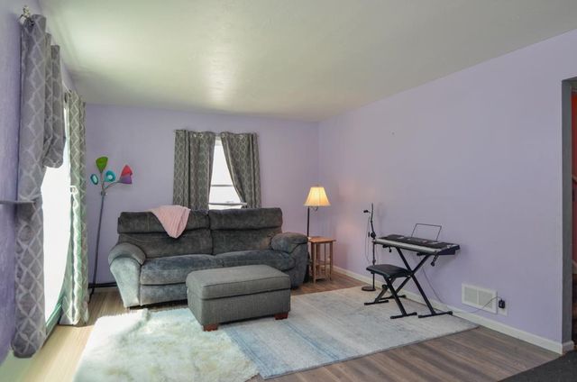 816 E HARRISON STREET, Appleton, WI 54915