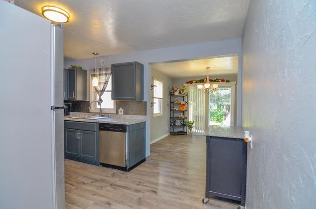 816 E HARRISON STREET, Appleton, WI 54915