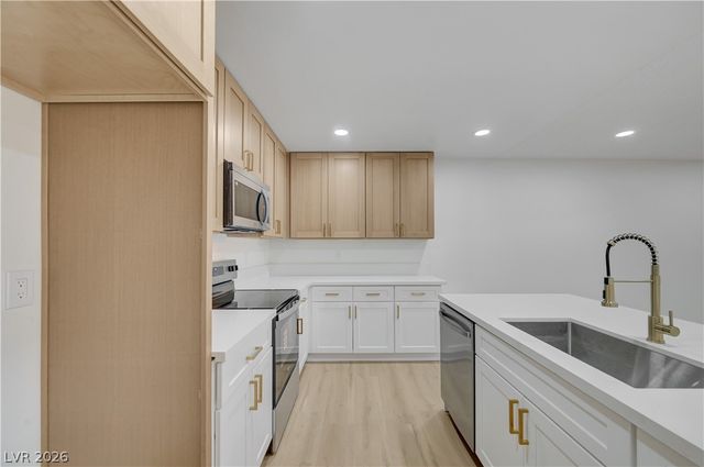 3251 Liahona Way, Las Vegas, NV 89121