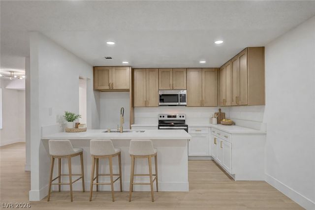 3251 Liahona Way, Las Vegas, NV 89121