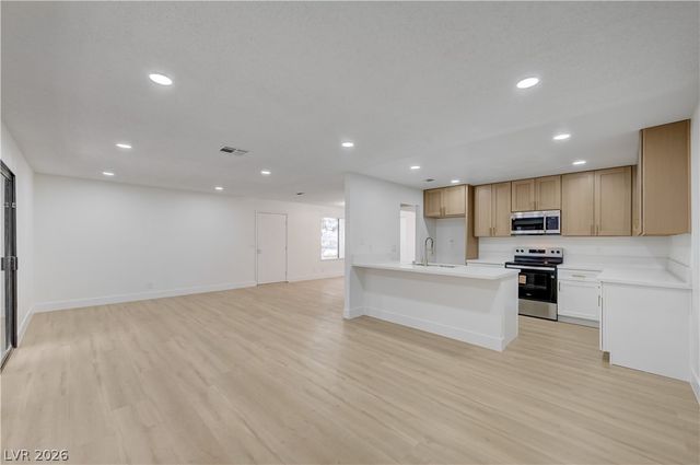 3251 Liahona Way, Las Vegas, NV 89121