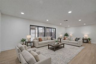 3251 Liahona Way, Las Vegas, NV 89121