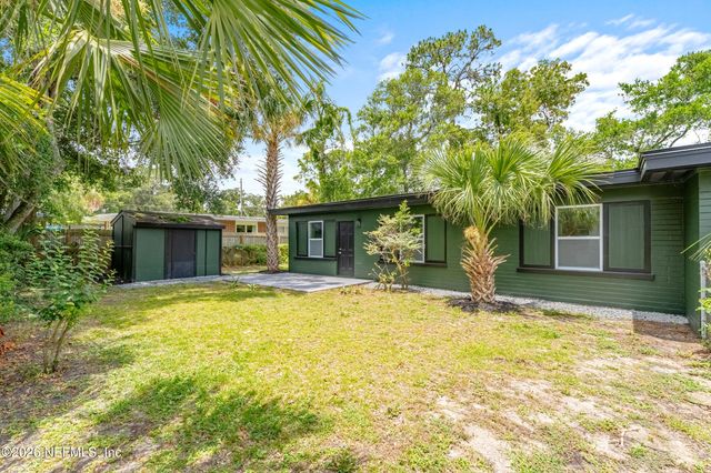 930 MIDDLETON Road, Jacksonville, FL 32211