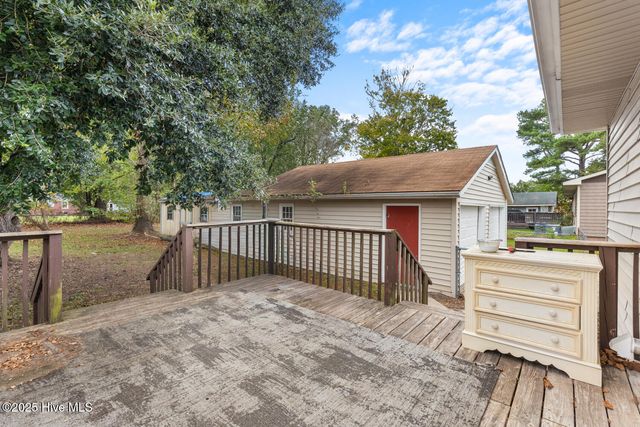 104 Maiden Lane, Jacksonville, NC 28546