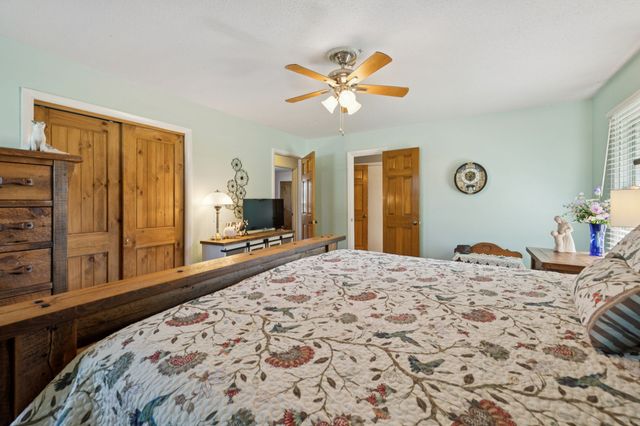 564 Hodges Rd, Smithville, TN 37166