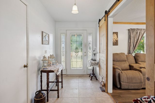 564 Hodges Rd, Smithville, TN 37166