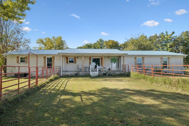 564 Hodges Rd, Smithville, TN 37166