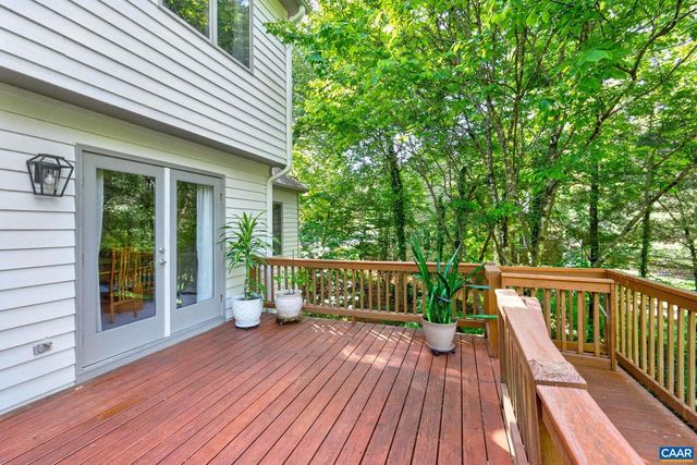446 PEACOCK DR, Charlottesville, VA 22903