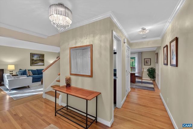 446 PEACOCK DR, Charlottesville, VA 22903