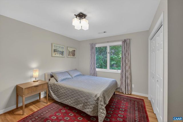 446 PEACOCK DR, Charlottesville, VA 22903