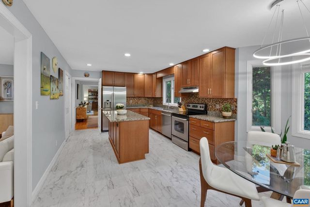 446 PEACOCK DR, Charlottesville, VA 22903