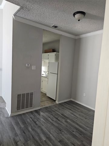 9600 Royal Lane 716, Dallas, TX 75243