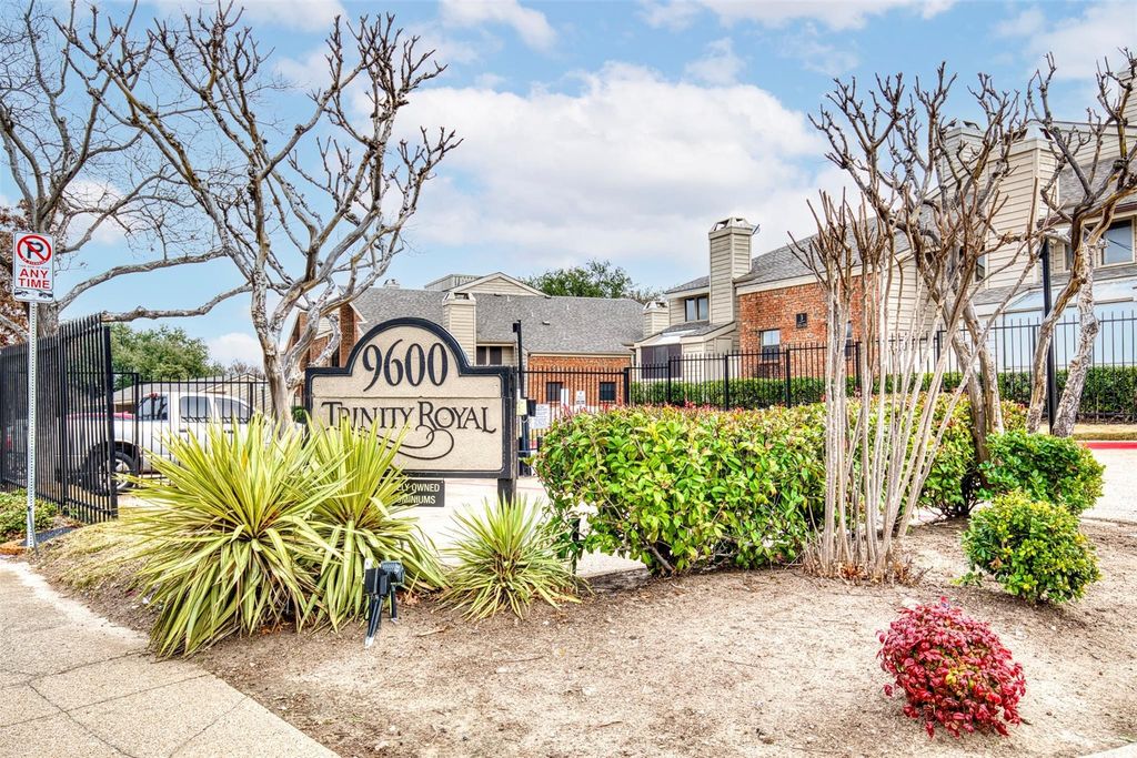 9600 Royal Lane 716, Dallas, TX 75243
