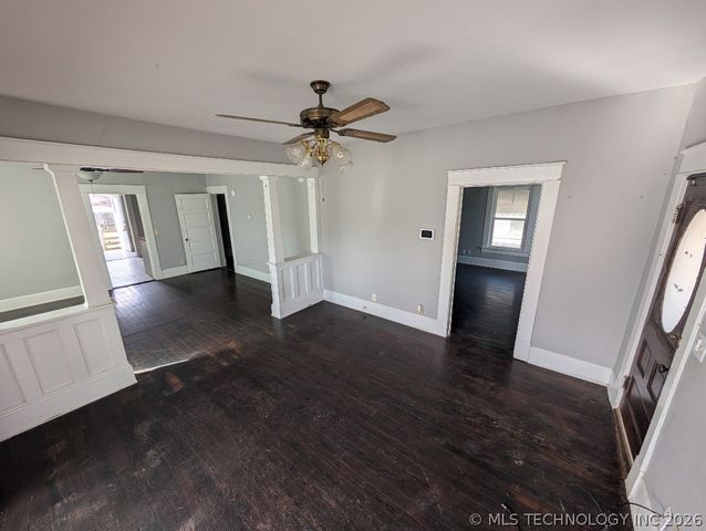 901 W Gentry Street, Henryetta, OK 74437