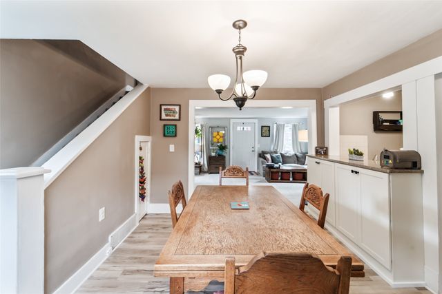 1135 Court Street, Adel, IA 50003
